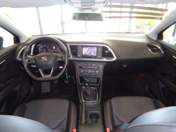 Fahrzeugabbildung SEAT Leon 2.0 TDI 110kW Start&Stop FR / NAVI / LED