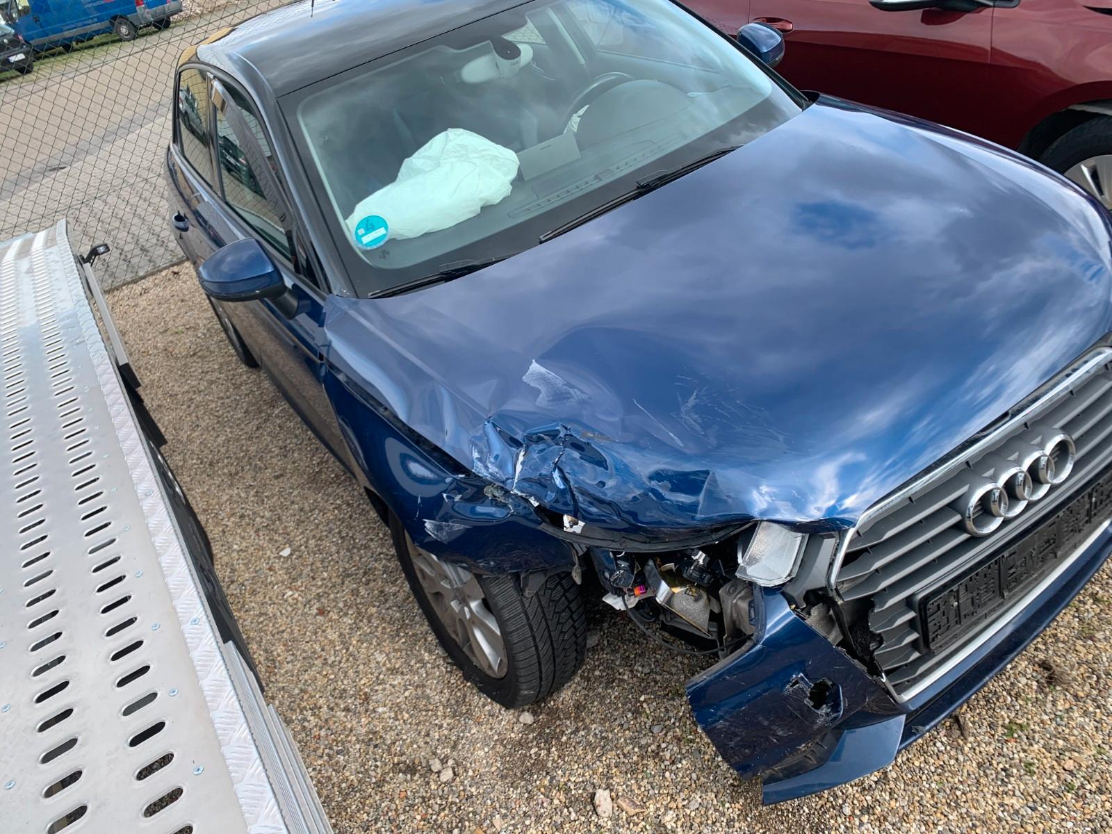 Audi A1 1.0 TFSI ultra sport Sportback