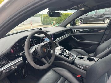 Porsche Panamera - 7