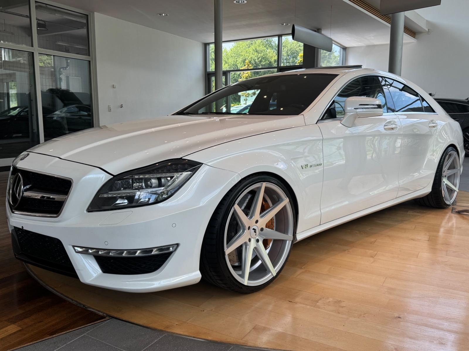 Mercedes-Benz CLS 63 AMG *PERFORMANCE PACKAGE*KERAMIK*CARBON*