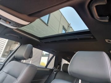 Mercedes E 220 - 7