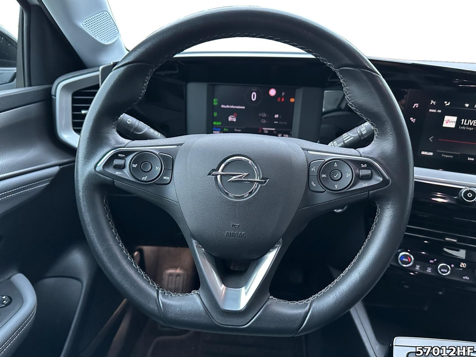 Fahrzeugabbildung Opel Mokka-e Elegance