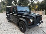 Land Rover Defender 110 TD4 Station Wagon E E - Land Rover Defender: Schwarz