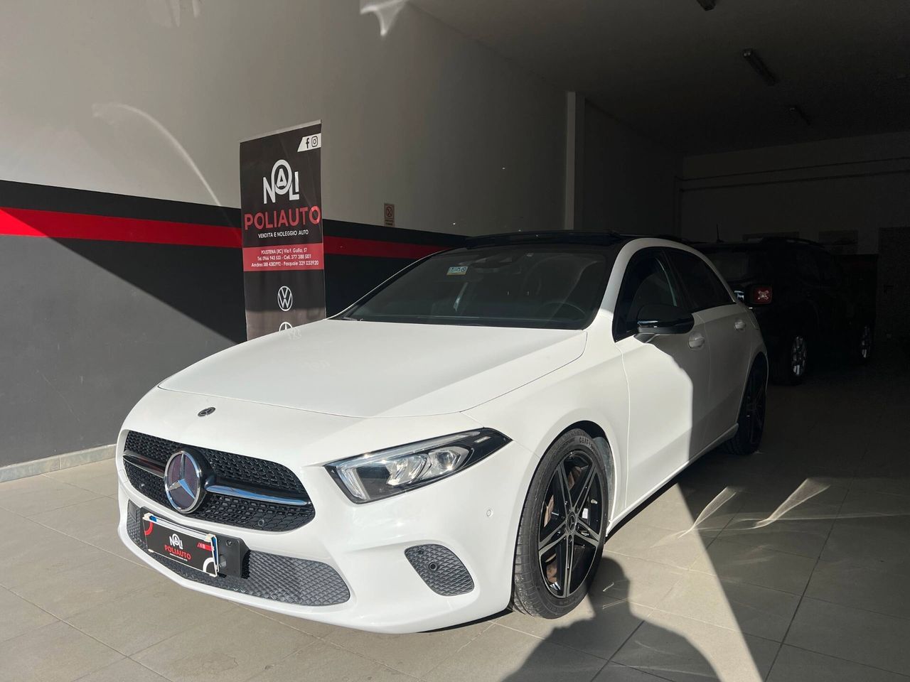 Mercedes-Benz Mercedes-benz A 180 d Automatic Business imagem 3