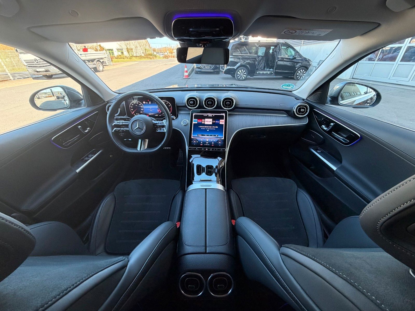 Fahrzeugabbildung Mercedes-Benz C 200 AMG+Memory