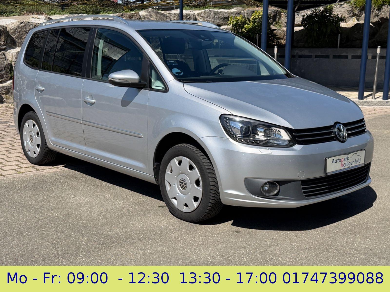 Volkswagen Touran 2.0 TDI DSG Highline Navi Xenon PDC 1H