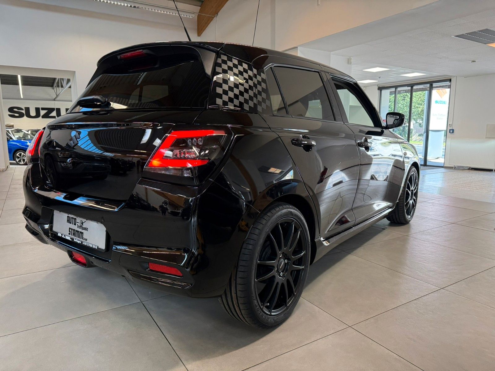 Fahrzeugabbildung Suzuki Swift Comfort - STAMM SPORT EDITION - ALU - H&R