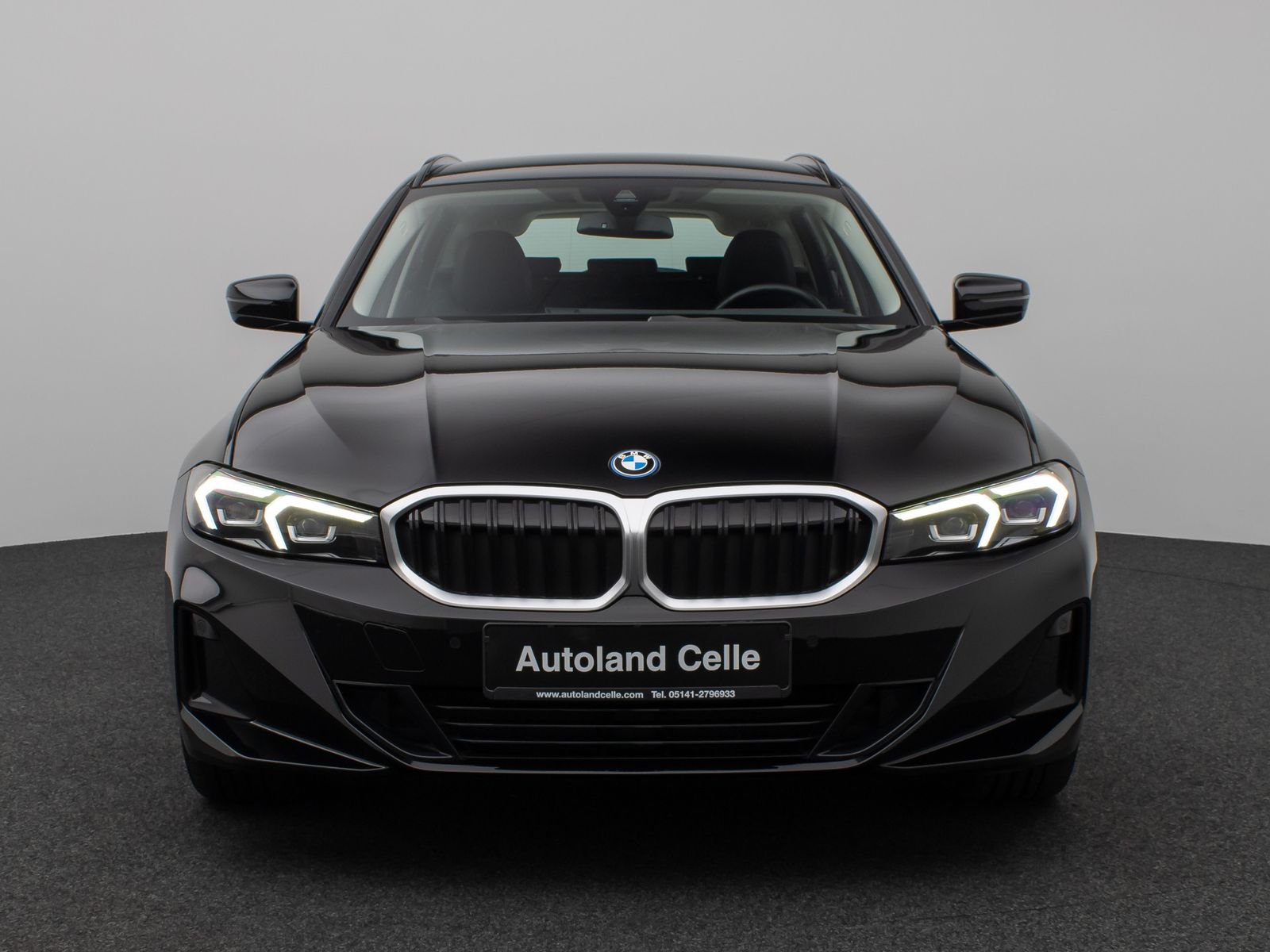 Fahrzeugabbildung BMW 330e DAB CockPit+ PDC Geschwindigkeitsreg Sport