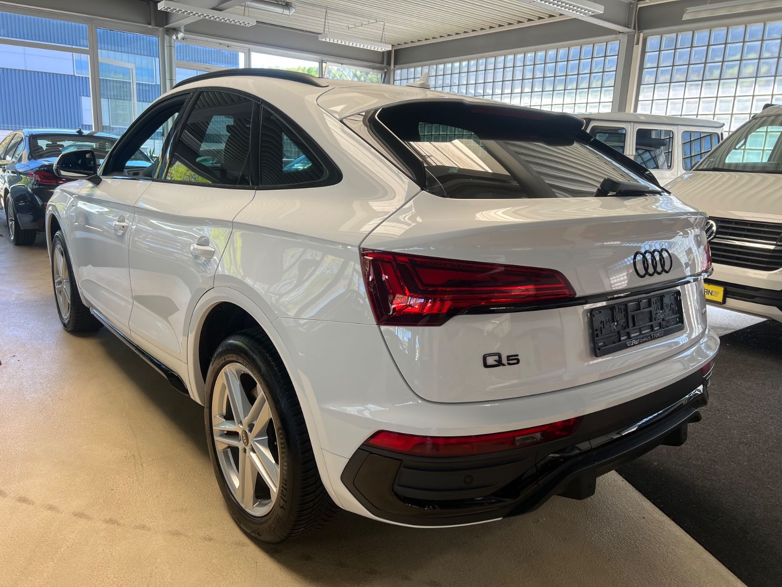 Fahrzeugabbildung Audi Q5 Sportback 40 TDI quattro S line *VIRTUAL*PANO