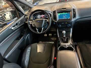 MYAUTOCENTER – Gebraucht- und Jahreswagen mit Werkstattservice in Pfaffenhofen Ford S-Max ST-Line *2. Hand*AHK*Klima*Navi*7-Sitzer*