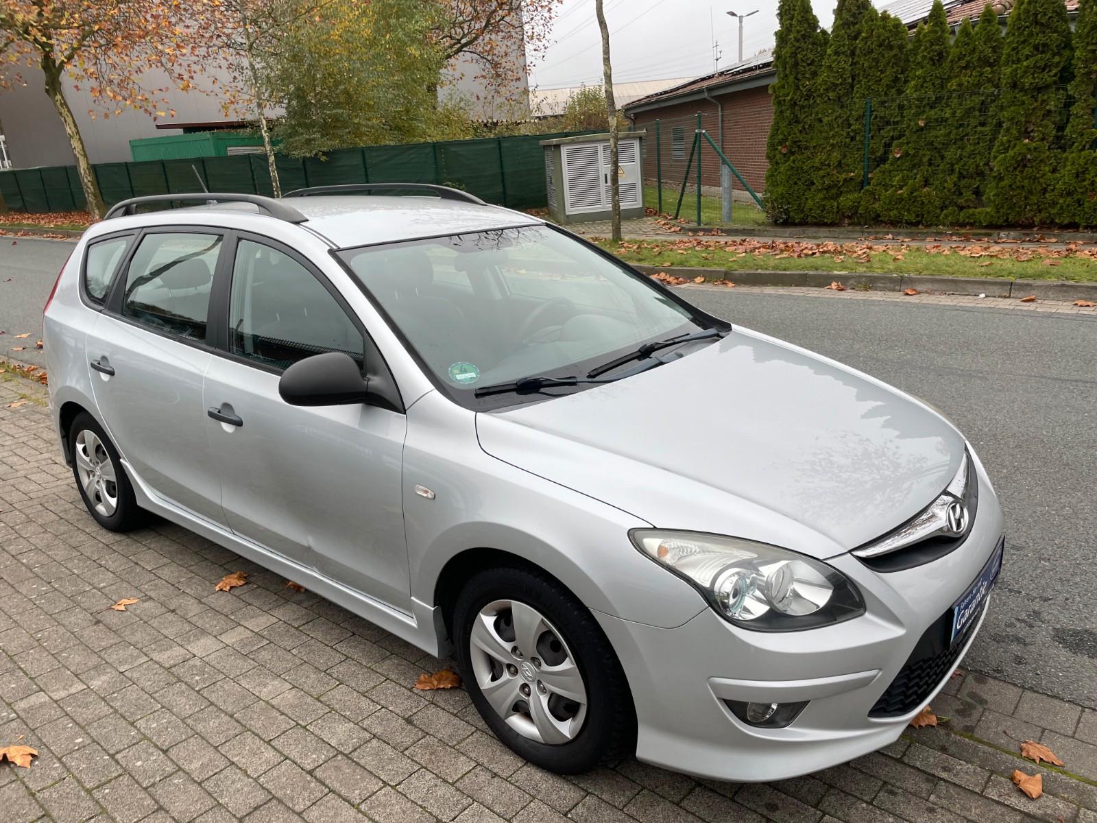 Hyundai i30 1.4 Scheckheft 2.Hand TÜV NEU