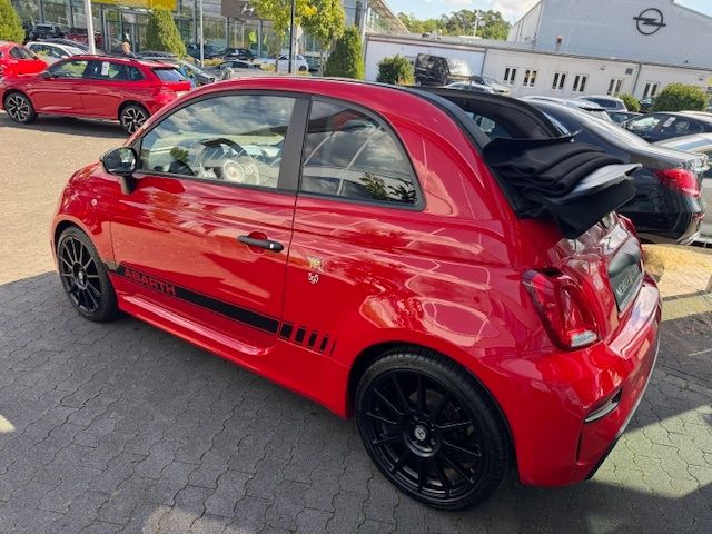 Fahrzeugabbildung Abarth 595C  Esseesse Estetico BEATS AKRAPOVIC