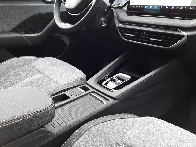 Fahrzeugabbildung Skoda Octavia Combi Balance 1.5TSI DSG Navi AHK HeadUp
