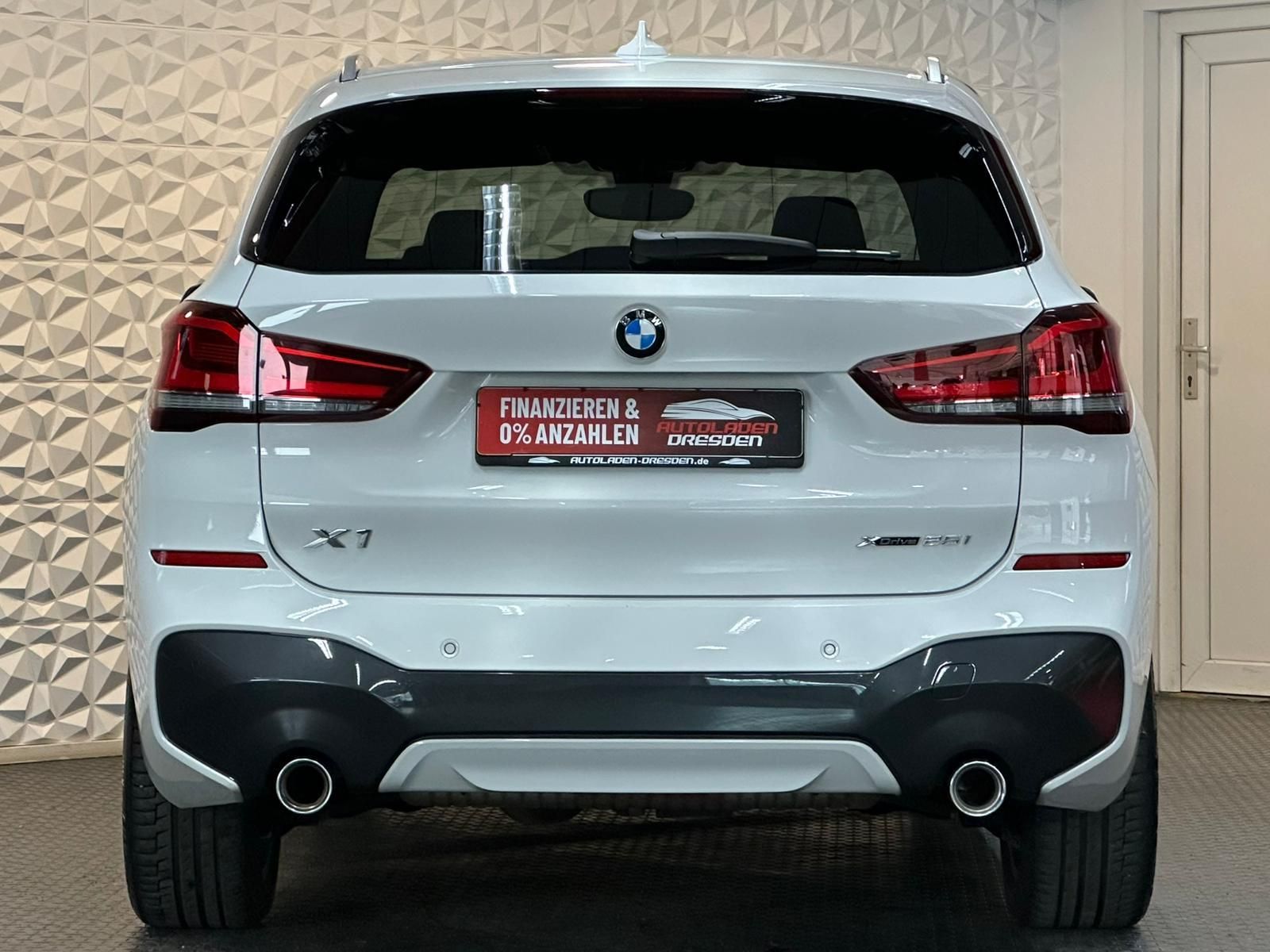 BMW X1 xDrive25i M SPORT* LED#SHZ#TEMP#NAV#PDC#KLIMA - Image 6