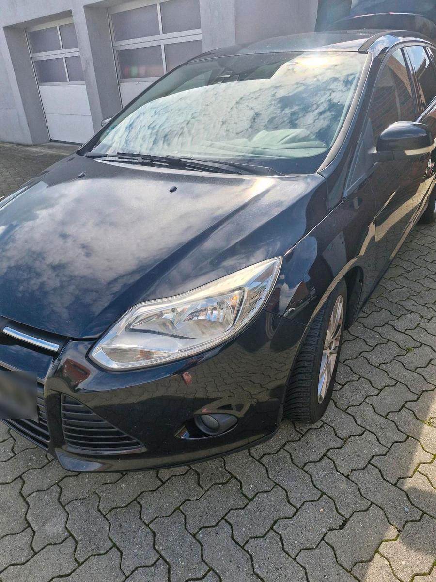 Ford Focus 2014 — photo 12