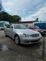 Mercedes-Benz CLK 200 Kompressor Automatik... - Mercedes-Benz CLK-Klasse Gebrauchtwagen in Berlin