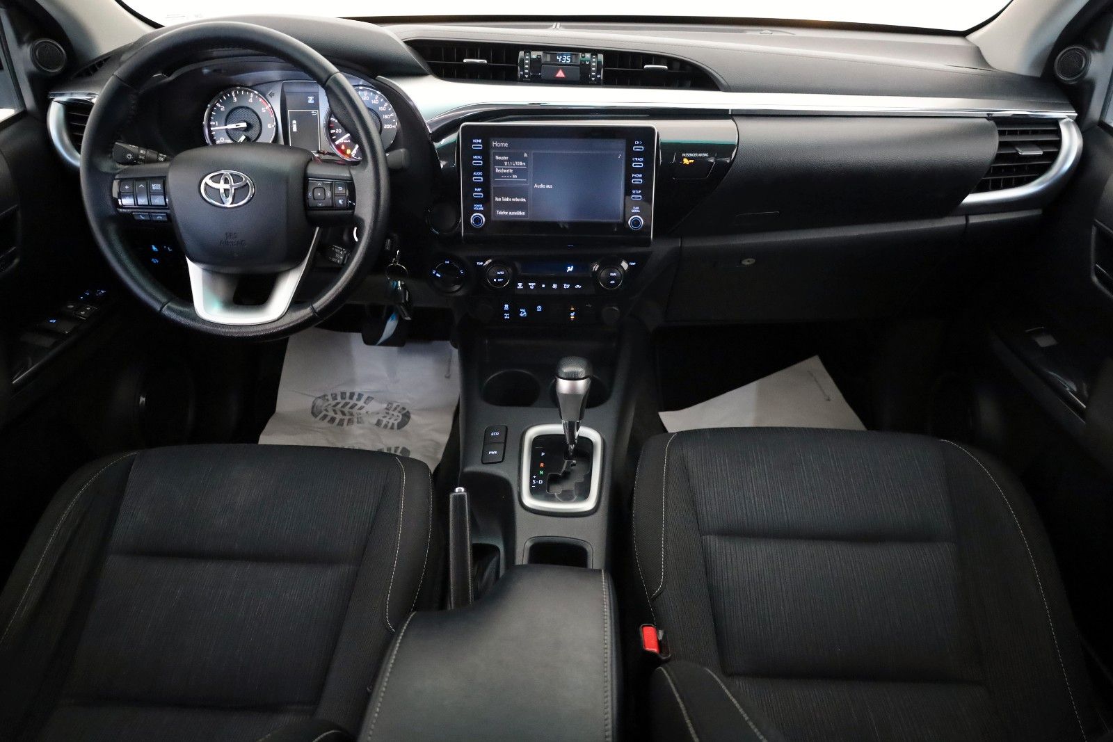 Fahrzeugabbildung Toyota Hilux 2.8 D-4D Comfort,Kamera,Rollbügel,AHK