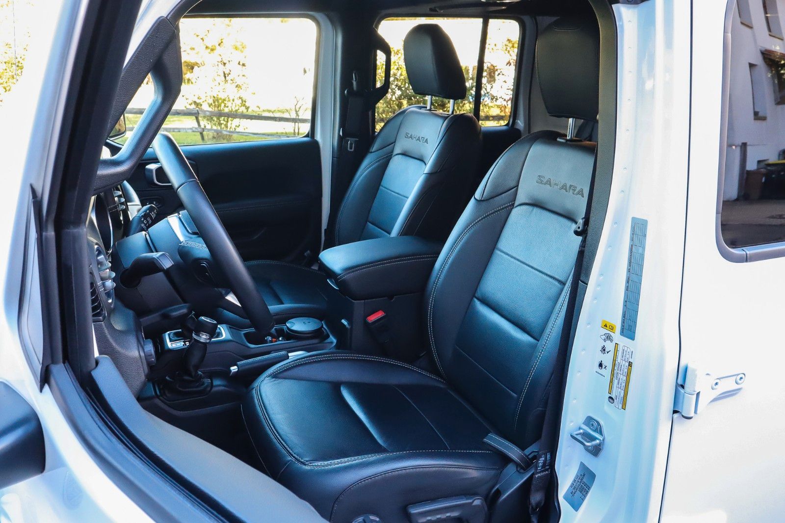Fahrzeugabbildung Jeep Wrangler 2.2 Unlimited Sahara*AHK*Offroad*Leder*