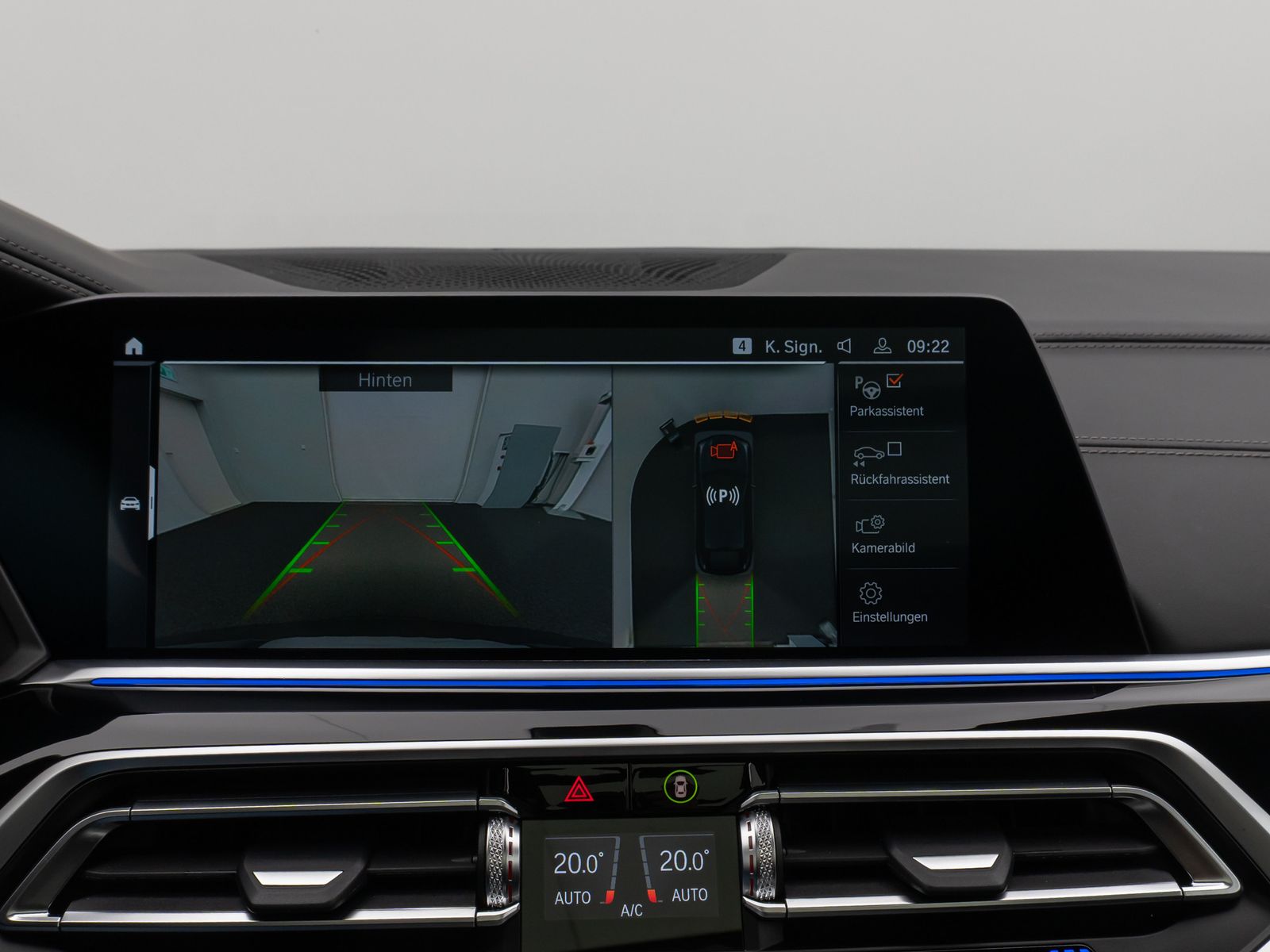 Fahrzeugabbildung BMW X6 xD40d M Sport Panorama 360°Laser HUD DAB H/K