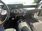 Mercedes-Benz 220 E 220 d Autom. - - Mercedes-Benz 220: 220d