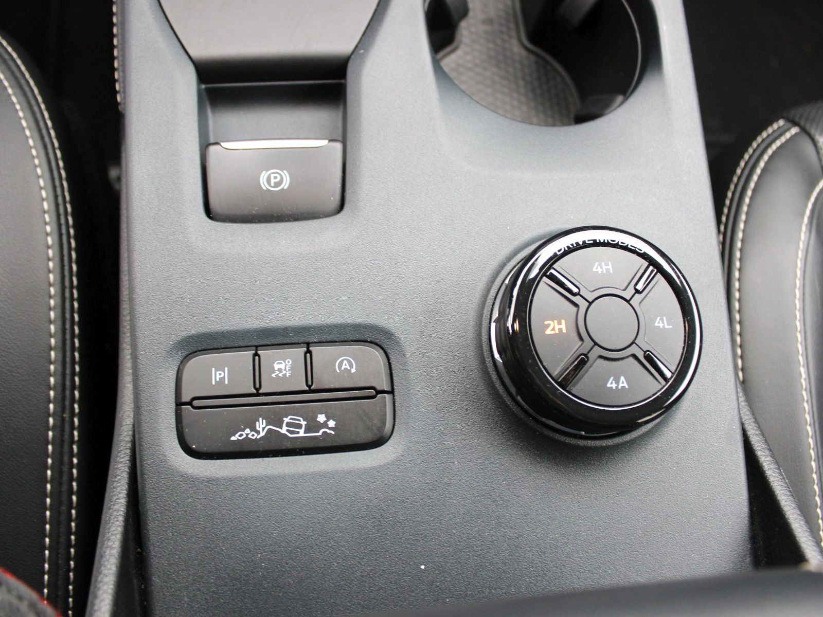 Fahrzeugabbildung Ford Ranger Platinum e-4WD Doppelkabine