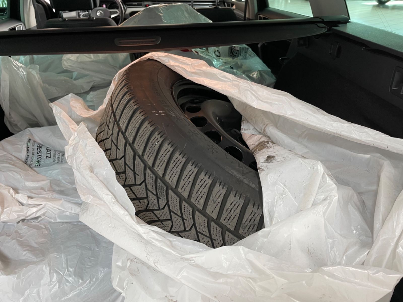 Fahrzeugabbildung Volkswagen Passat Variant Business