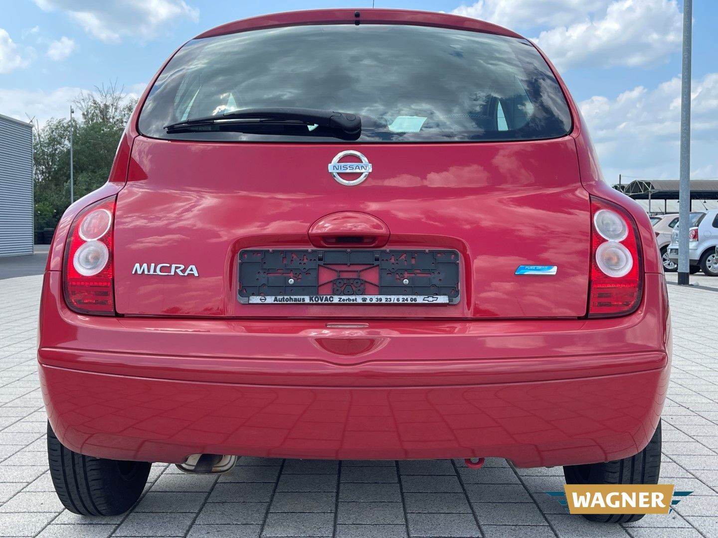 Fahrzeugabbildung Nissan Micra 1.2 Klimaanlage 1-Hand ServoTÜV 12/2026