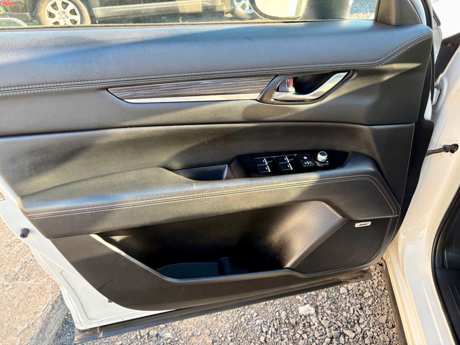 Fahrzeugabbildung Mazda CX-5 SPORTS-LINE AWD 1.HD HUD Leder 360 LED BOSE