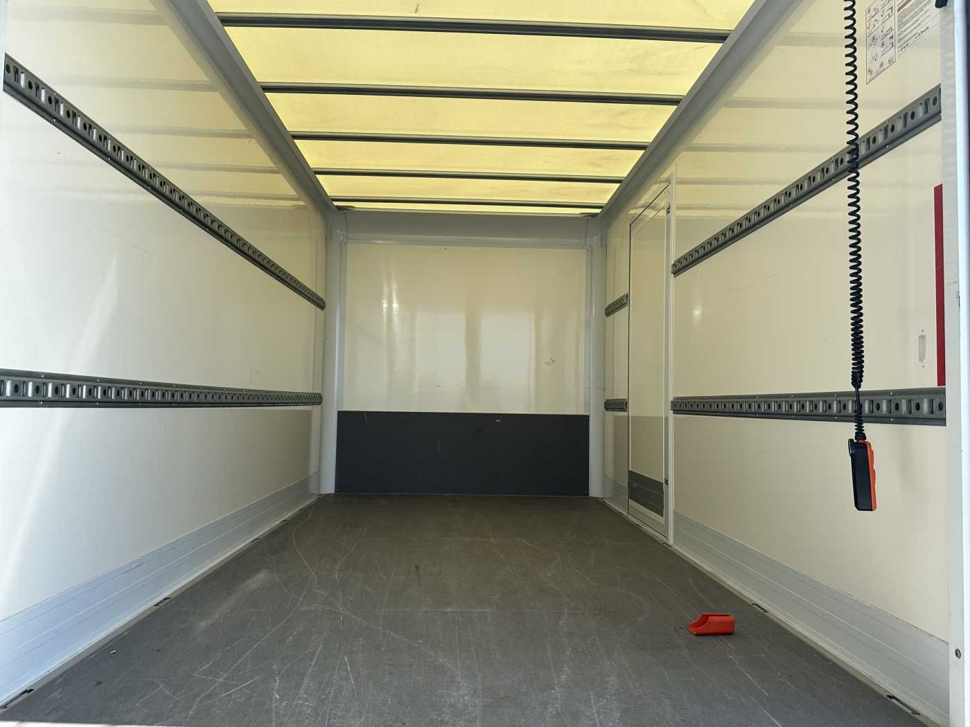 Fahrzeugabbildung Mercedes-Benz Sprinter 317 CDI Koffer LBW Schwing Klima Kamera