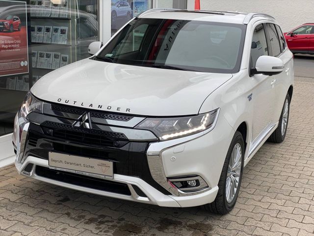 Mitsubishi Outlander Plug-in Hybrid Top (SDA inkl. Navi) St