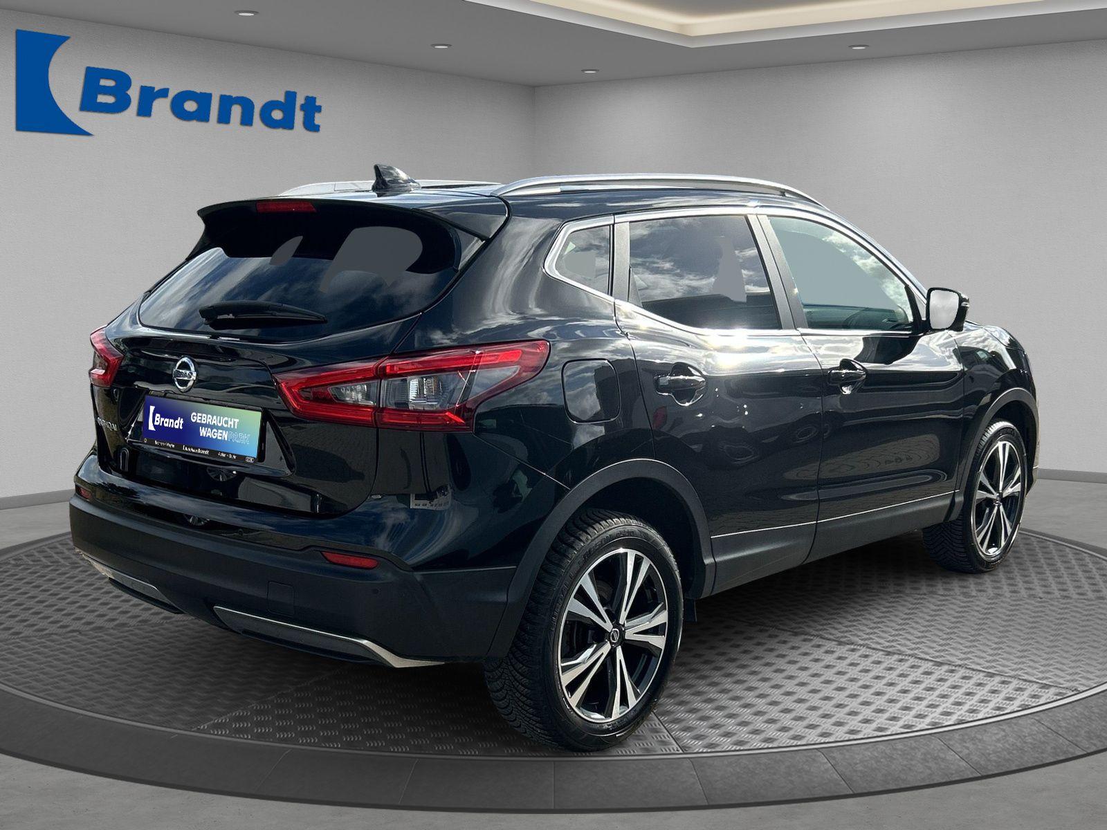 Nissan Qashqai 1.3 DIG-T N-Connecta PANO+NAVI+PDC+GJR