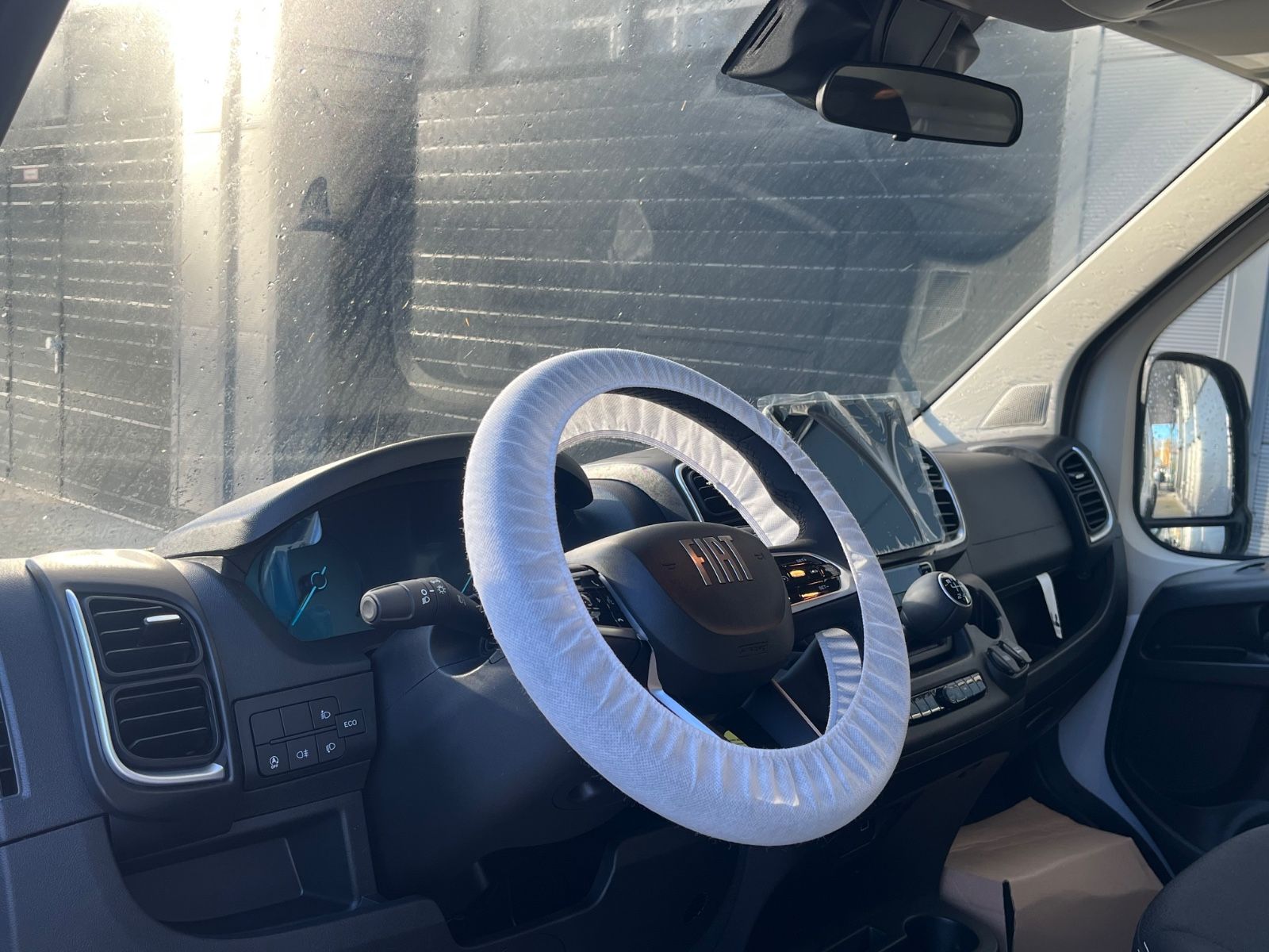 Fahrzeugabbildung Fiat Ducato Pritschenwagen Maxi Doka. 35 L4 140 Multi