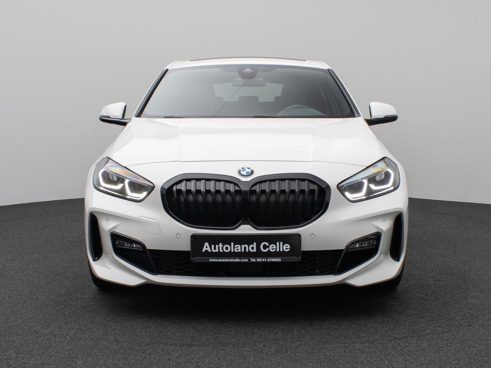 Fahrzeugabbildung BMW 120i M Sport Panoram Kamera DAB HiFi Komfort 19"