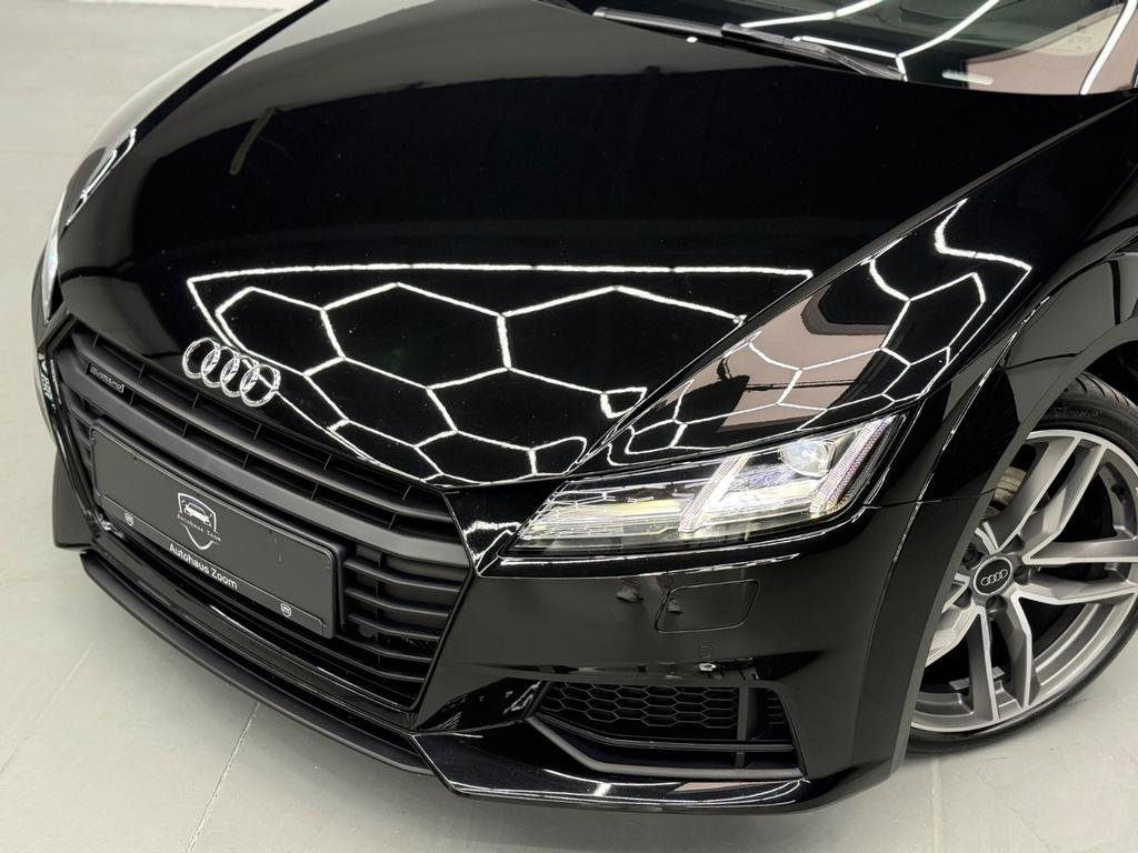 Audi TT Roadster 2.0 TFSI quattro S Line, Foto 6 von 49