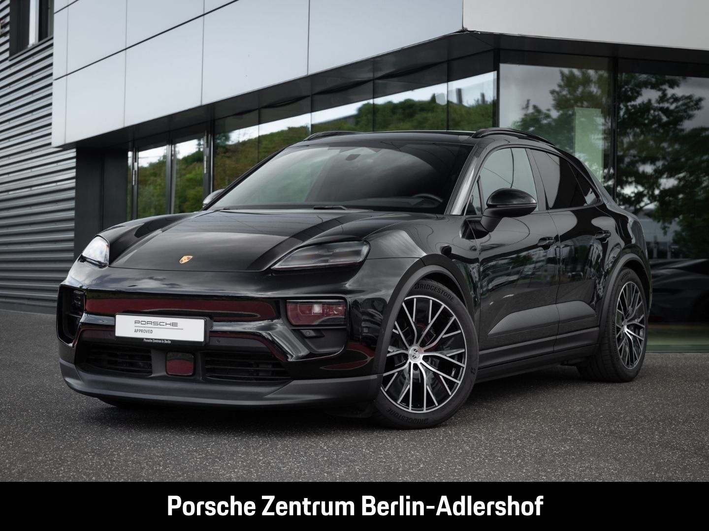 Porsche Macan 4 InnoDrive HA-Lenkung HeadUp Luftfederung