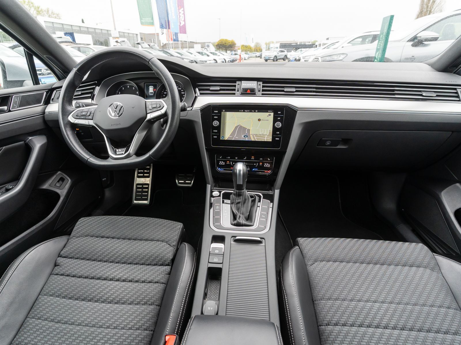 Volkswagen Passat Variant - Bild 7