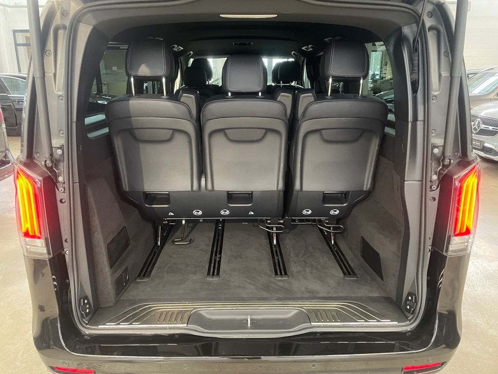 Fahrzeugabbildung Mercedes-Benz V 300 AVG extralang 8 Sitze ele. ST Standhzg