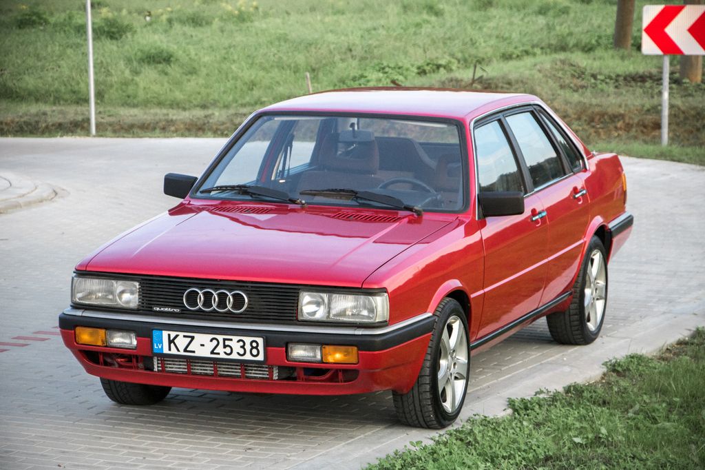 Audi 90