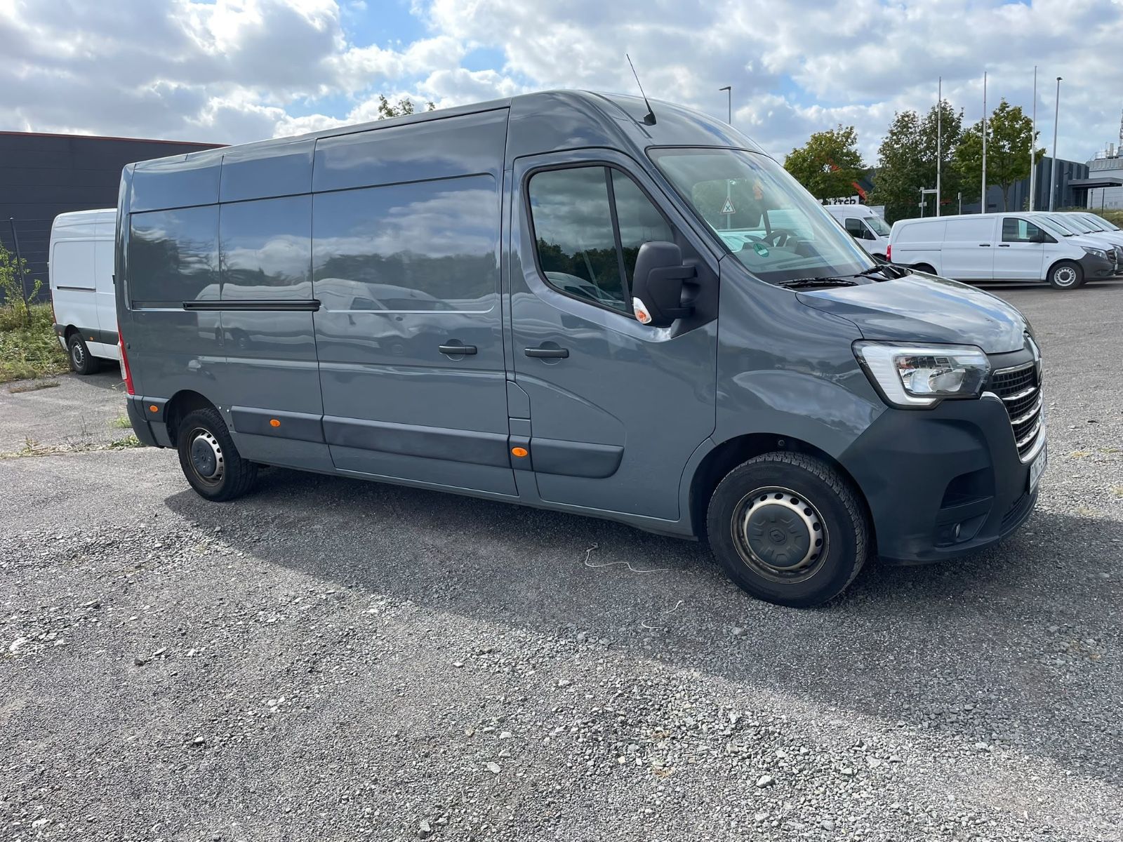 Fahrzeugabbildung Renault Renault Master III Phase 2 / L4 H3