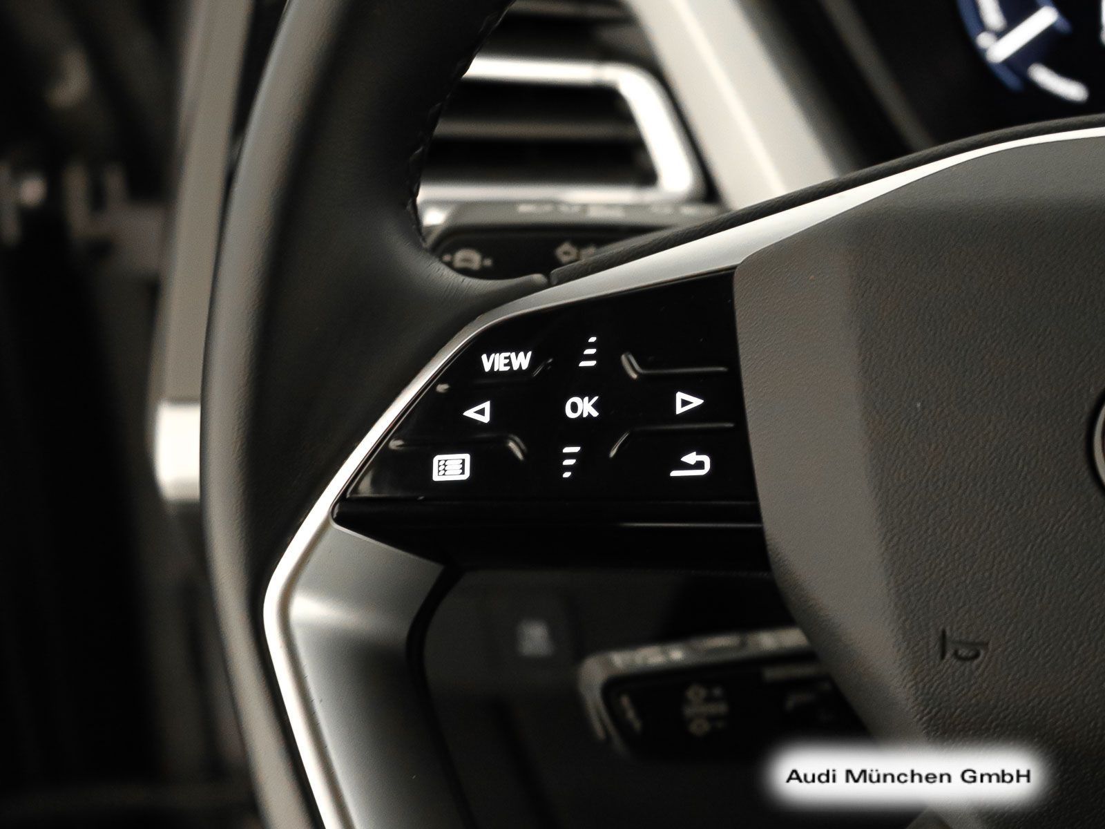 Audi Q4 e-tron 45 S line 20 Zoll Navi foto 19