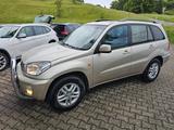 Toyota RAV 4 2.0-l-VVT-i 4x4  Automatik Klima Alu AHK - Toyota RAV 4 aus 2003