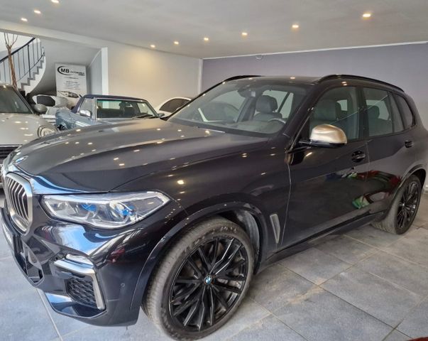 BMW X5 M50i *HEAD-UP*PANO*LASER*DAB*SOFT-CLOSE*22"LM