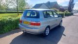 Kia Carens 1.8-16V EX CLIMA BJ 2004 - graue Kia Carens