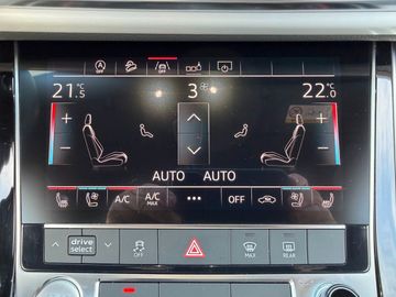Audi Q8 - 8