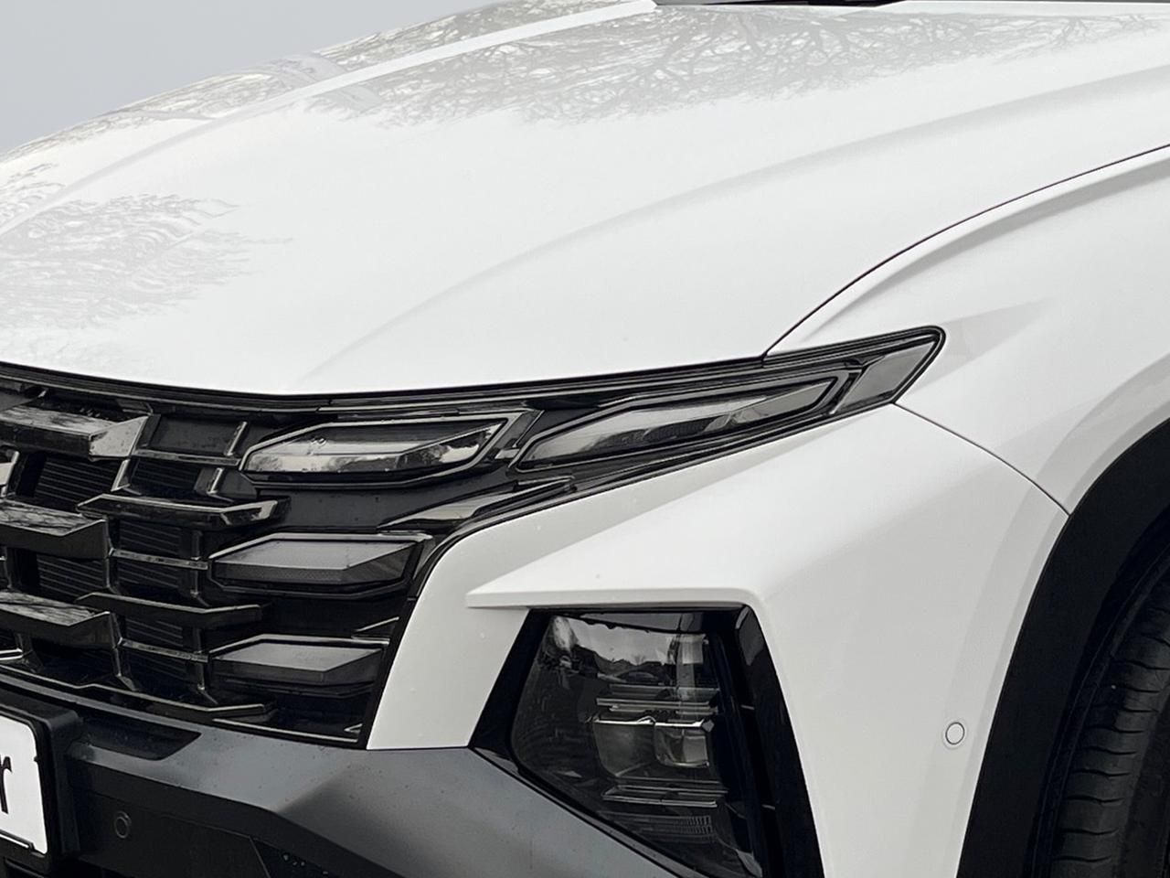 Fahrzeugabbildung Hyundai TUCSON PRIME 360 4xSHZ ACC AUT Akustikglas HUD
