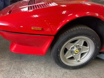 1983 Ferrari 308 — фото 3