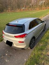 Hyundai i30 1.6 CRDi 81kW Style Style - Hyundai i30 mit Diesel-Antrieb: Limousine