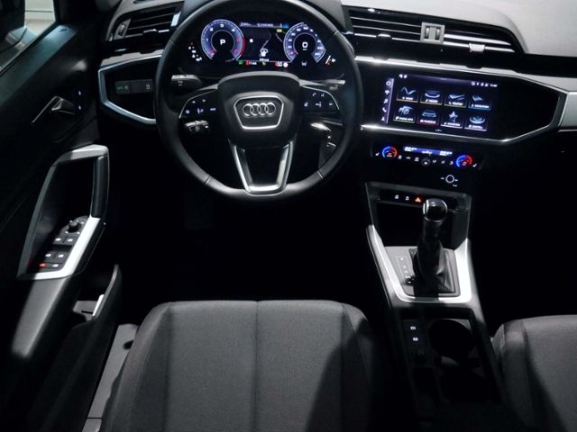 Fahrzeugabbildung Audi Q3 35 Advanced 2.0 TDI S-tronic | LED RFK AHK