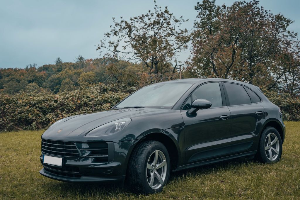 Image of Porsche Macan