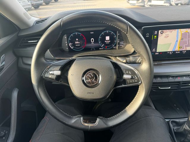 Fahrzeugabbildung Skoda Octavia Combi 2,0 TDI DPF >NAV/LED/PDC/SmartLink